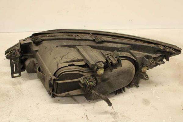 PHARE DROIT FORD MONDEO 10/2000-6/2007 - Vue 2